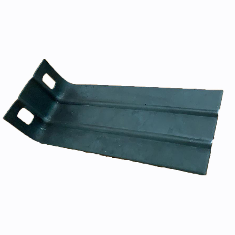 Г-образные усиленные кронштейны.